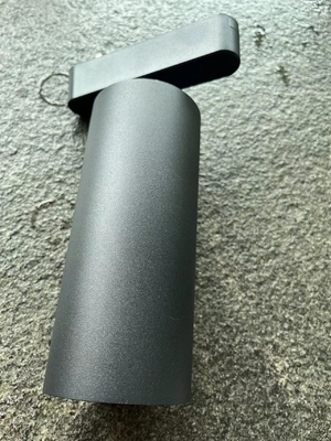 Iluminação LED exterior eficiente em termos energéticos com vida útil prolongada e resistência à água