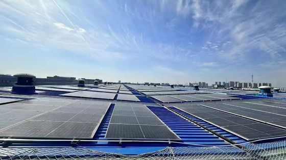 130lm/W Painéis Solares Para Requisitos do Cliente